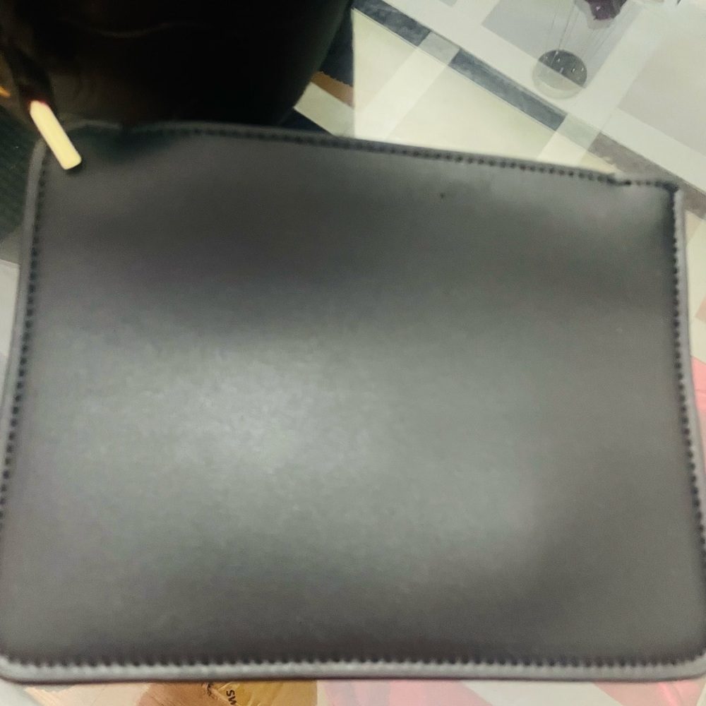 โฅ๏ธ๐Stylish Black and Red Women's Tote Bag - Picture 11 of 13
